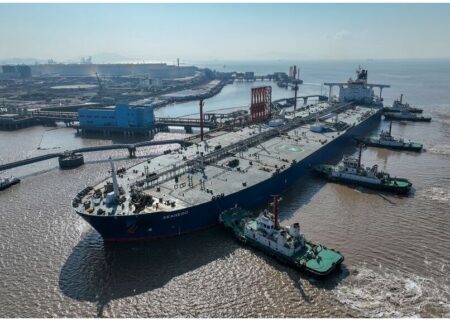 واردات نفت خام آسیا در ماه مه به بالاترین سطح در ۱۲ ماه اخیر رسید